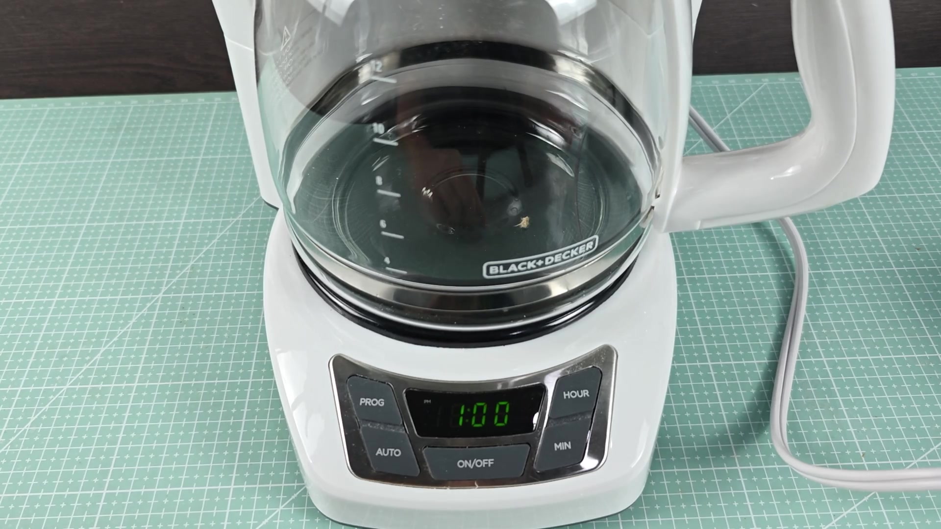 black-and-decker-coffee-maker-reset-is-it-really-this-simple-1.jpg