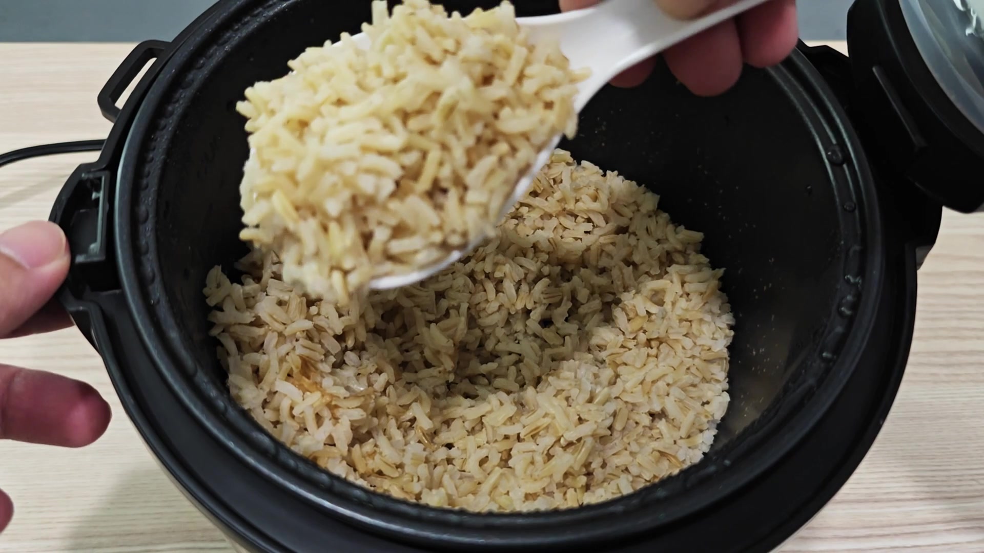 brown-rice-in-an-aroma-cooker-anyone-use-the-dedicated-button-9.jpg