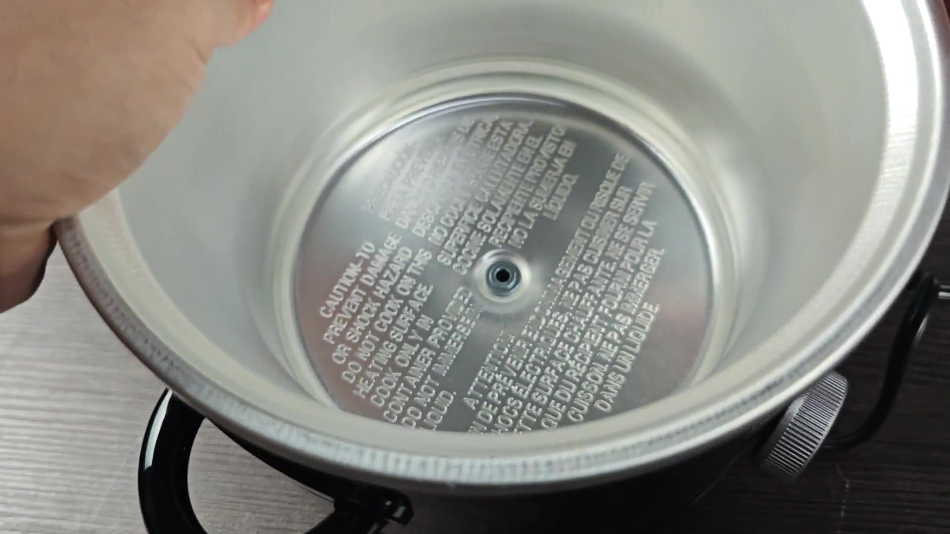 crockpot-won-t-heat-anymore-is-it-usually-the-heating-band-2.jpg
