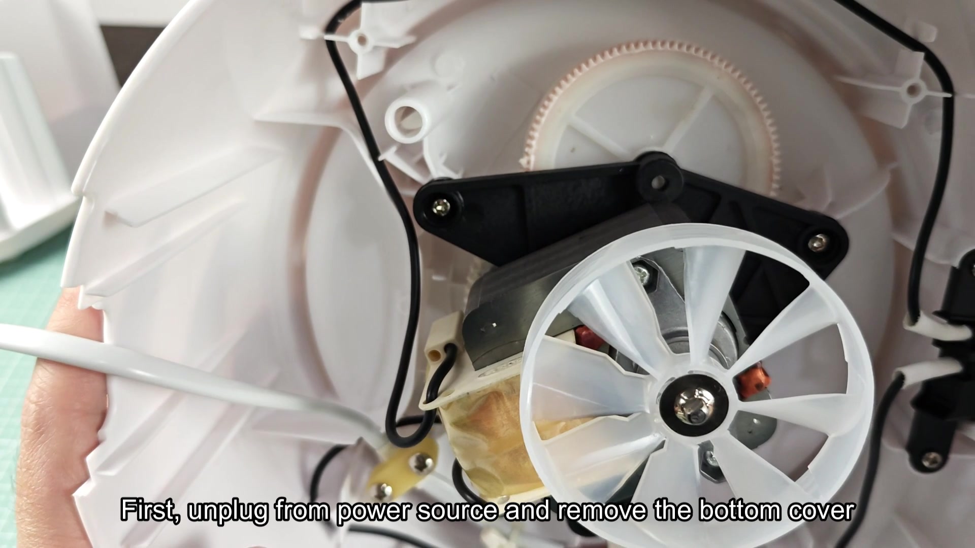 cuisinart-ice-cream-maker-dead-what-s-usually-the-culprit-1.jpg