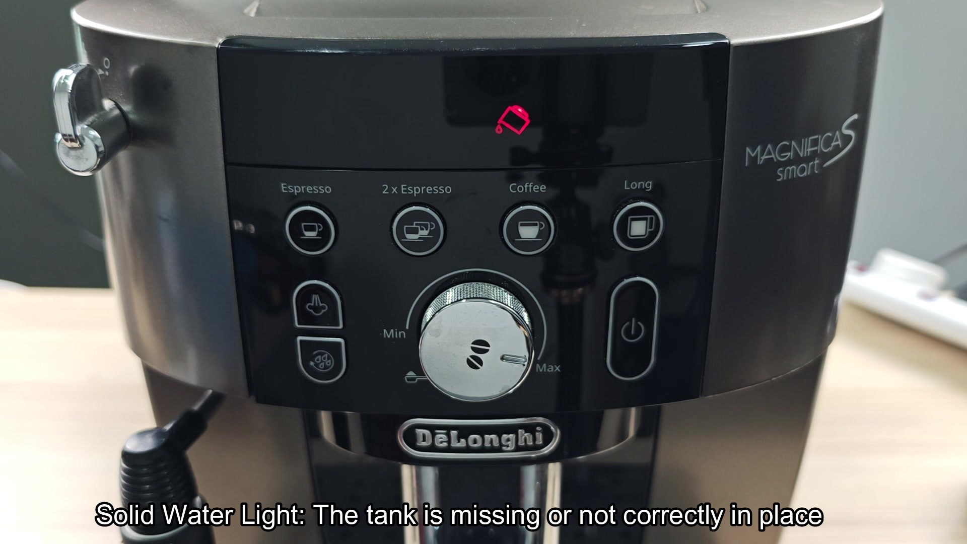 decoding-the-warning-lights-on-a-de-longhi-magnifica-2.jpg