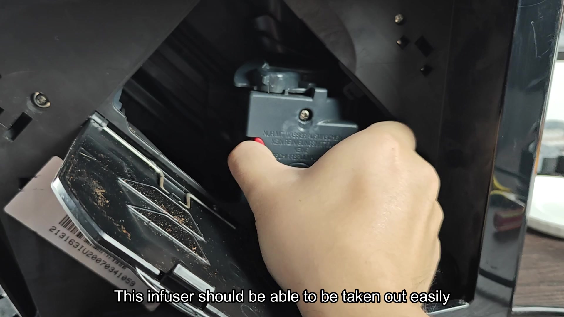 delonghi-infuser-stuck-when-machine-is-killed-at-the-main-switch-1.jpg
