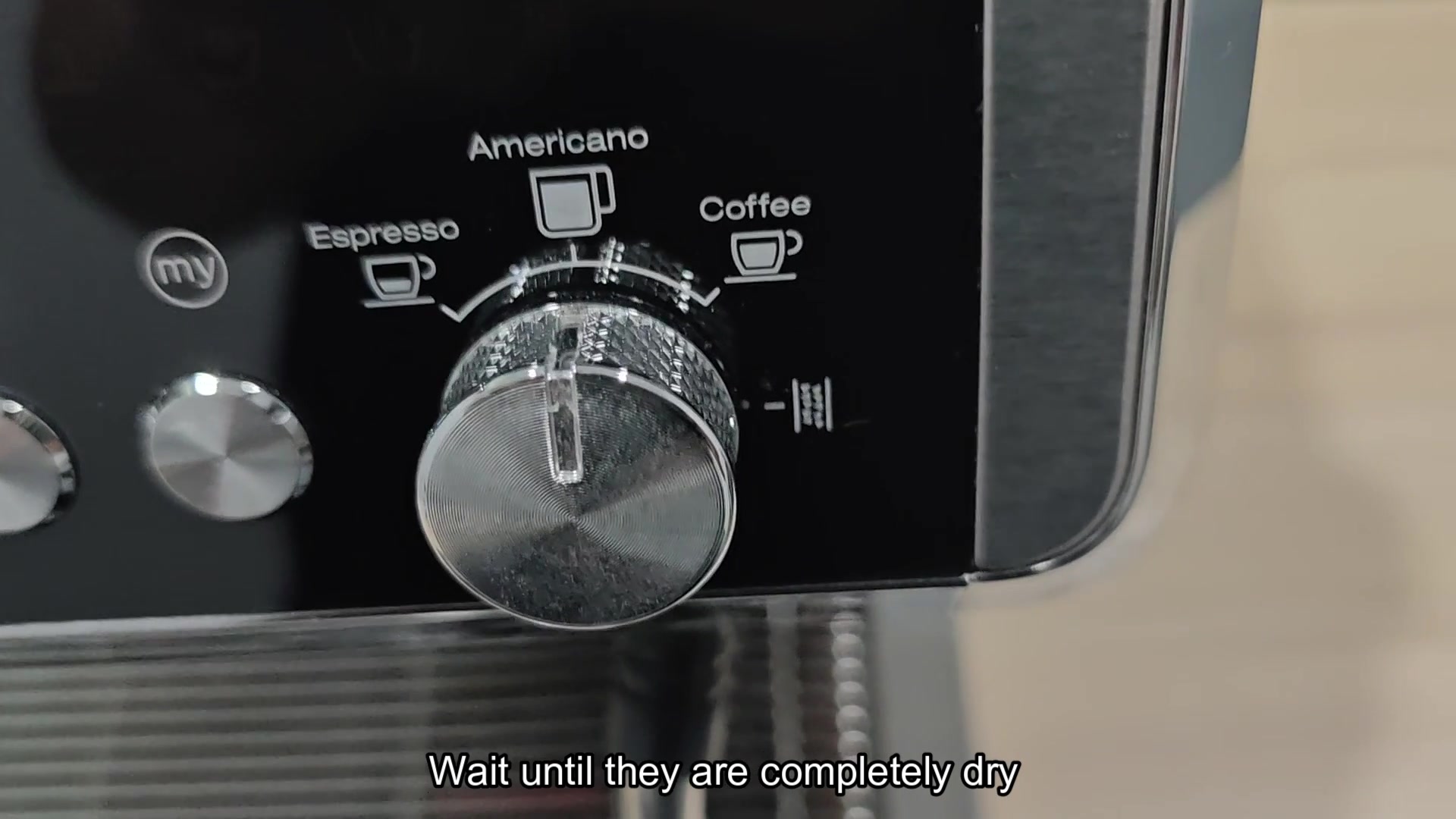 delonghi-la-specialista-knobs-snapping-off-anyone-else-dealt-with-this-10.jpg