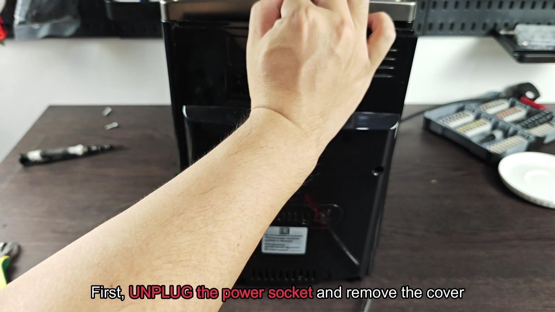 delonghi-magnifica-s-smart-won-t-power-on-fuse-worth-checking-1.jpg