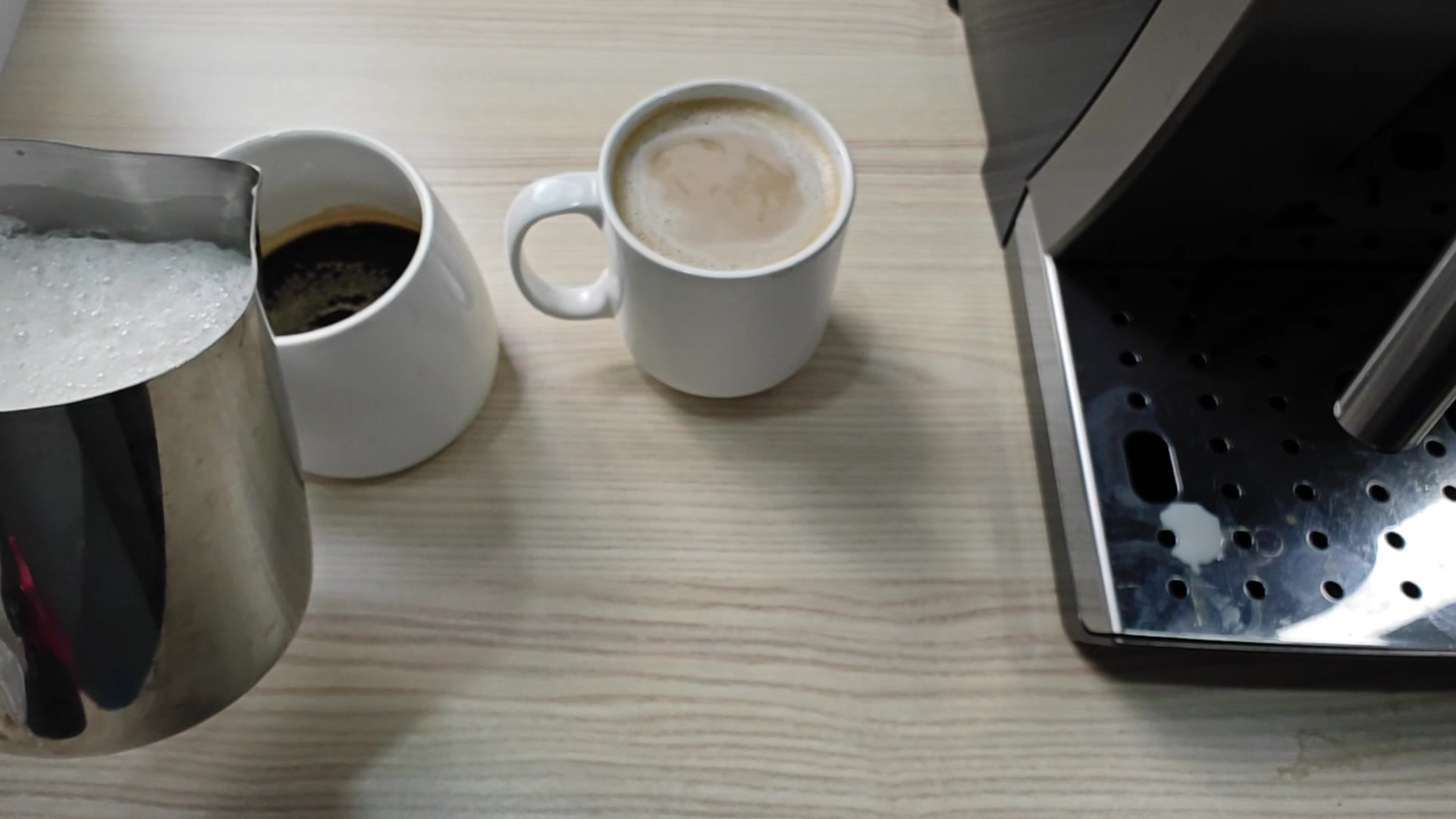 delonghi-steam-wand-what-s-the-actual-difference-between-hot-milk-and-cappuccino-mode-6.jpg
