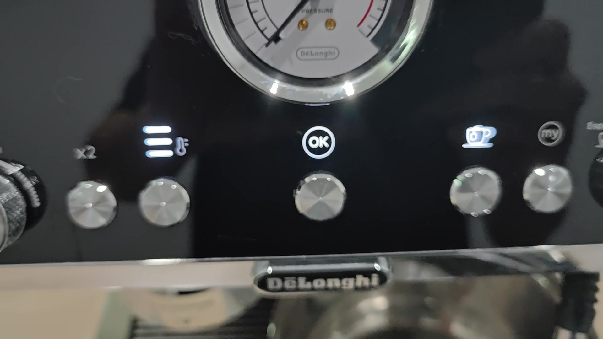 descale-procedure-on-the-delonghi-la-specialista-walkthrough-check-10.jpg