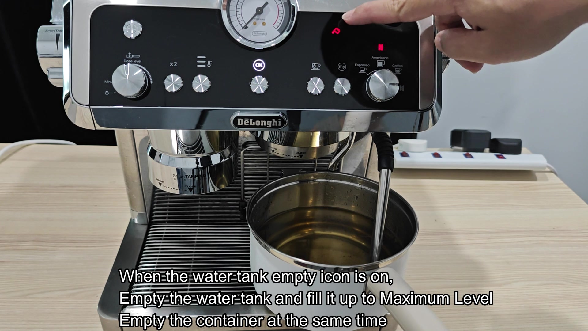 descale-procedure-on-the-delonghi-la-specialista-walkthrough-check-6.jpg