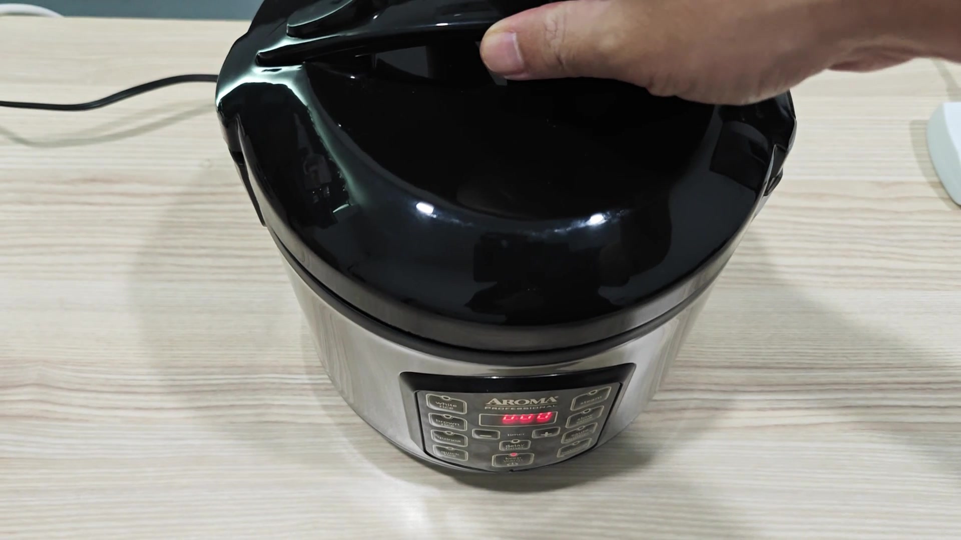 does-the-aroma-rice-cooker-actually-shut-off-when-it-s-done-5.jpg