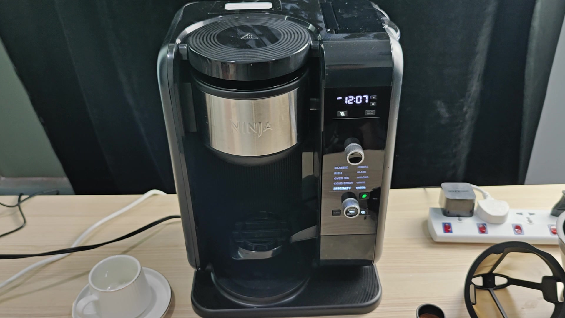 finally-figured-out-how-to-actually-brew-coffee-on-my-ninja-hot-cold-system-1.jpg