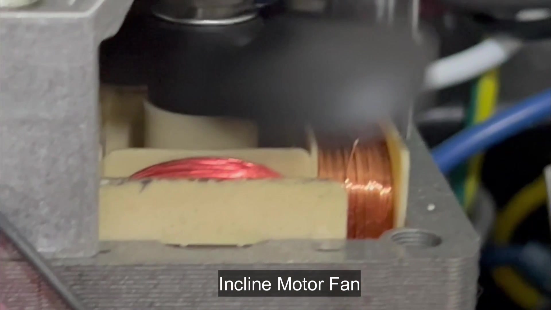 how-does-the-incline-motor-on-a-nordictrack-actually-lift-the-deck-3.jpg