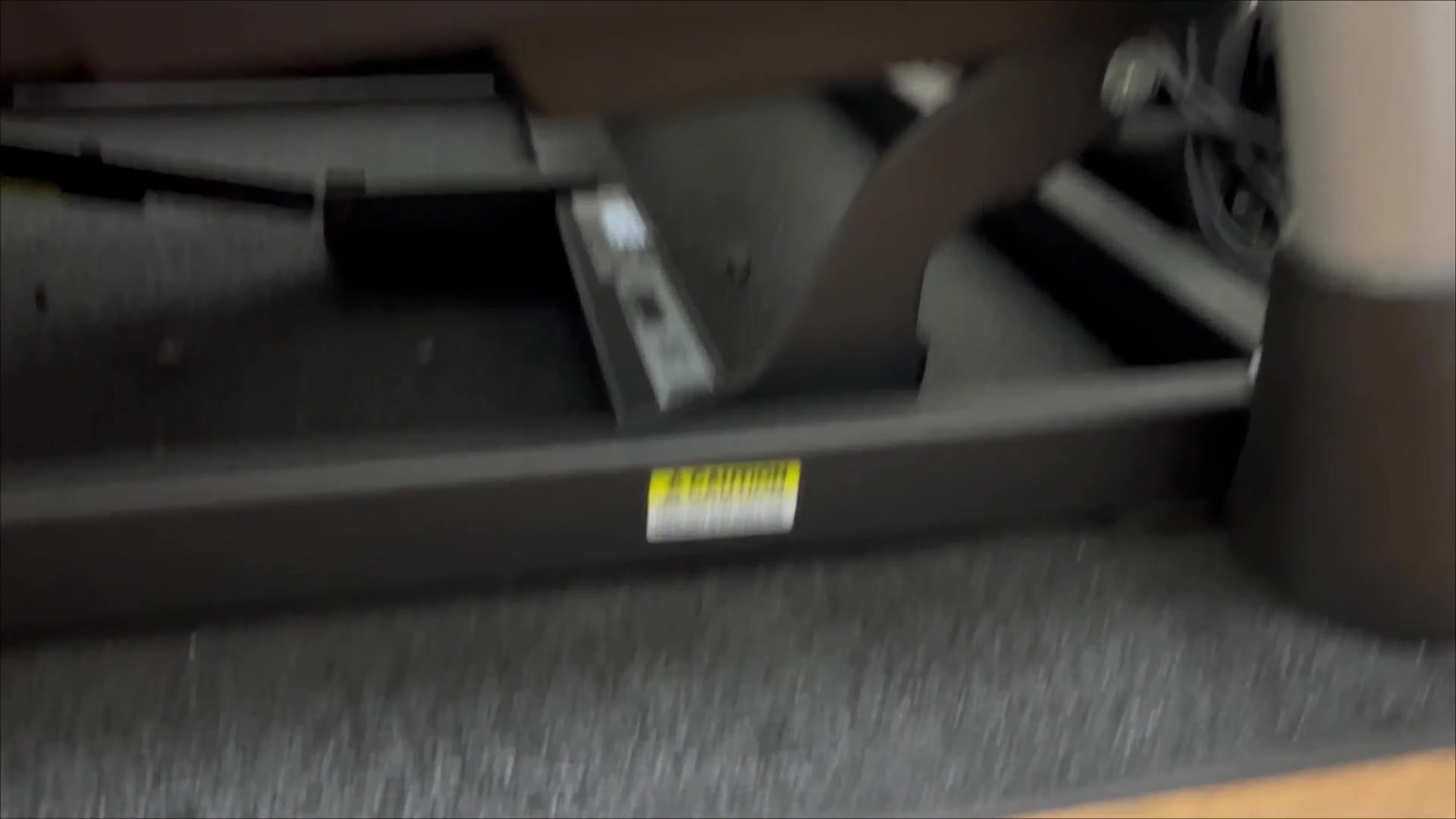 how-does-the-incline-motor-on-a-nordictrack-actually-lift-the-deck-5.jpg