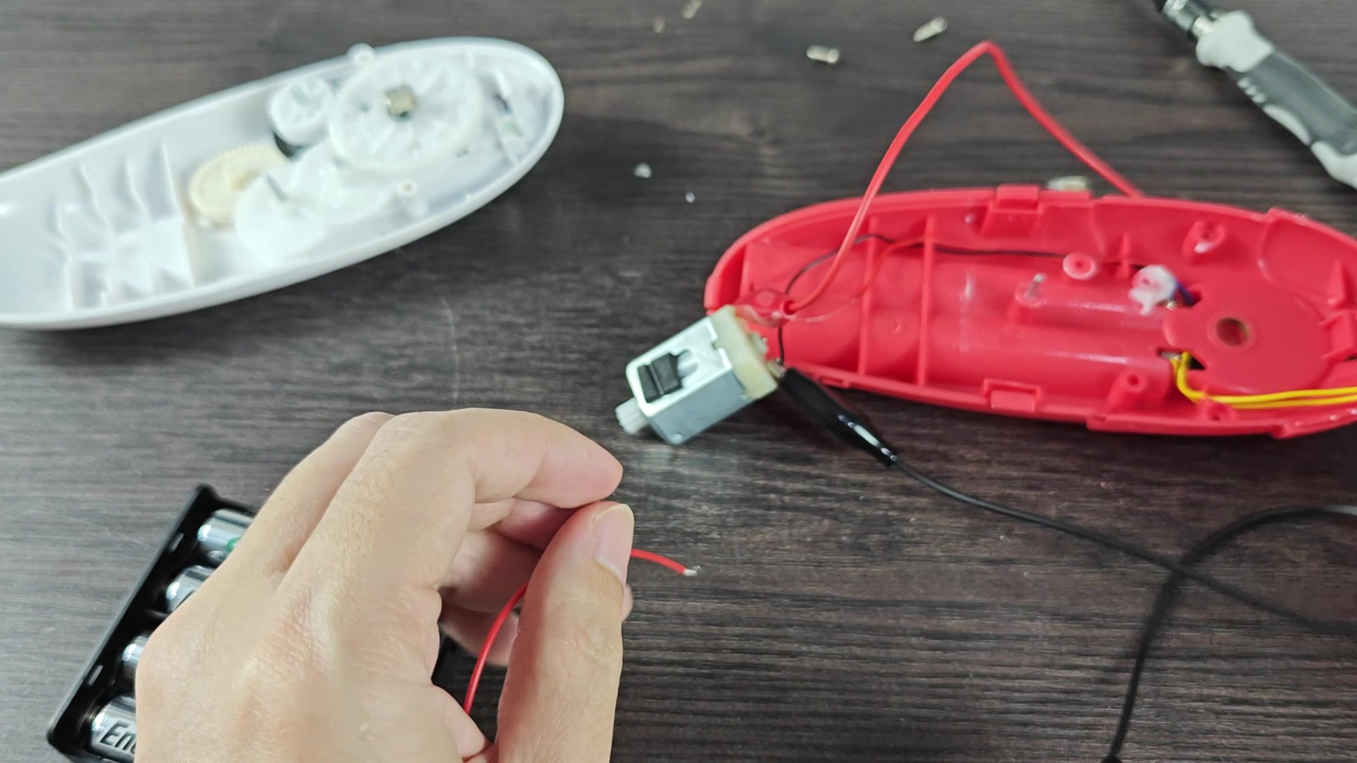 kitchen-mama-can-opener-stops-working-what-s-the-usual-fix-1.jpg