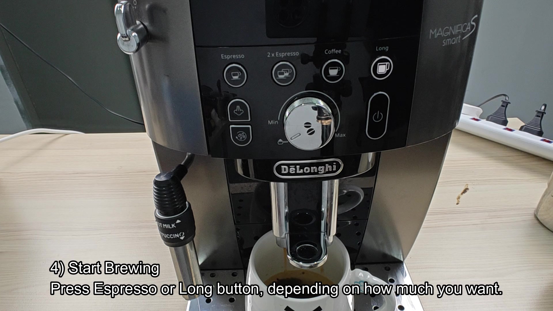 pre-ground-coffee-in-a-magnifica-what-s-the-actual-procedure-2.jpg