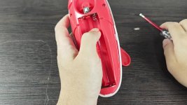 anyone-know-the-trick-to-opening-a-kitchen-mama-can-opener-2.jpg
