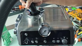 cleaning-the-grinder-on-a-la-specialista-how-deep-do-you-guys-go-1.jpg