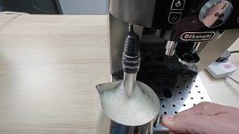 delonghi-steam-wand-what-s-the-actual-difference-between-hot-milk-and-cappuccino-mode-3.jpg