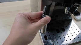 what-s-the-proper-way-to-clean-the-milk-frother-on-a-de-longhi-4.jpg
